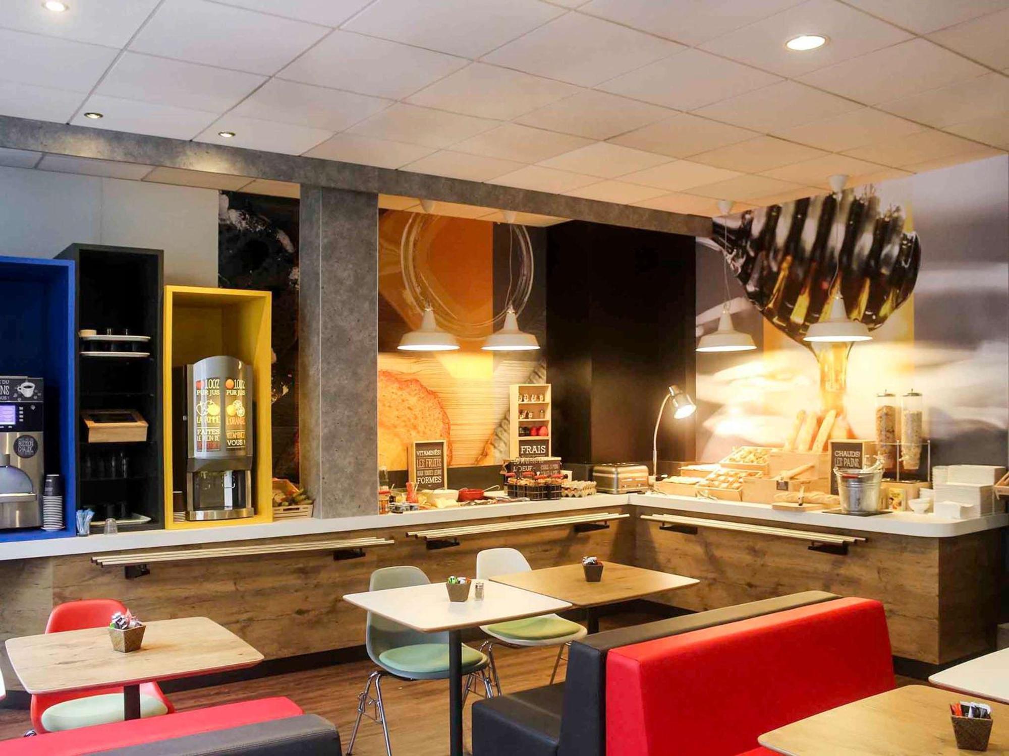 Ibis Montargis Hotel Bagian luar foto